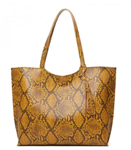 Python Tote